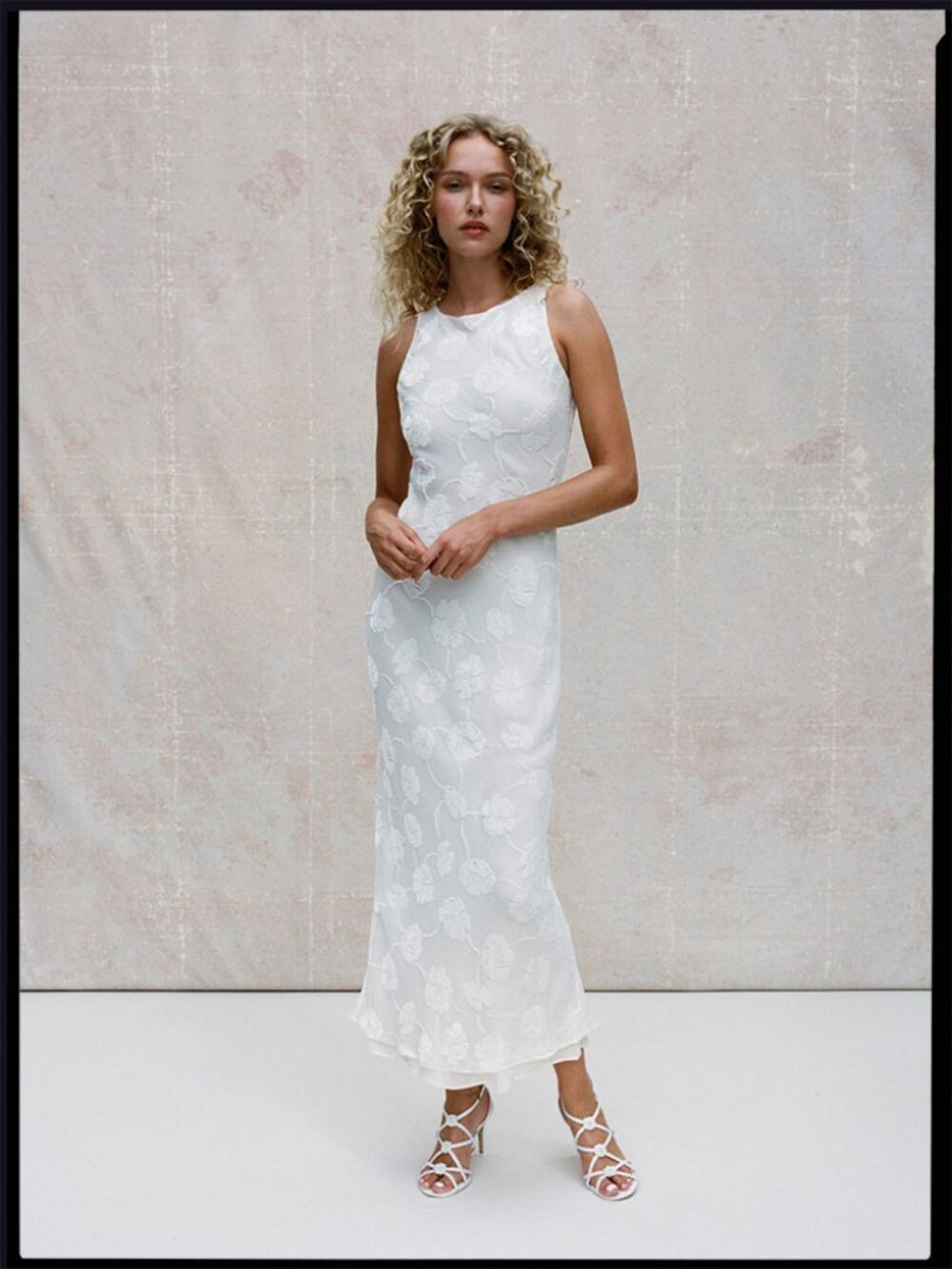 Realisation Par Carla Dress in Lily Devoré